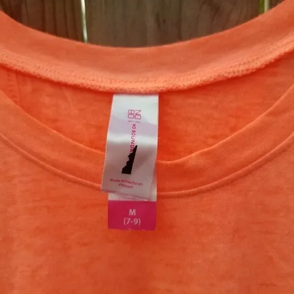 Juniors Tank Top Medium 7/9 Bright Orange Love w/Stars Slit Open Back NWOT - Picture 4 of 12